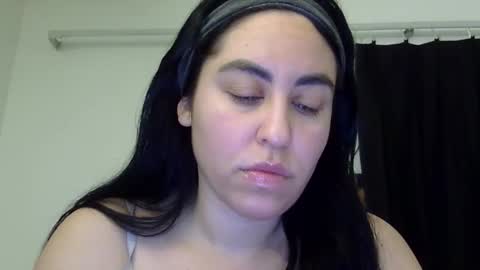 Snapshot of heatwavee chatting on 02-02-26, 11:20 heatwavee online show from 02-02-26, 11:20