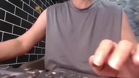 Snapshot of heaven_steven chatting on 09-17-25, 07:21 Steven online show from 09-17-25, 07:21