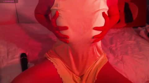 Snapshot of heavenlykiss chatting on 01-23-25, 11:15 Chani online show from 01-23-25, 11:15