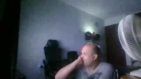 Heavy Rebell online show from 06-06-26, 07:02