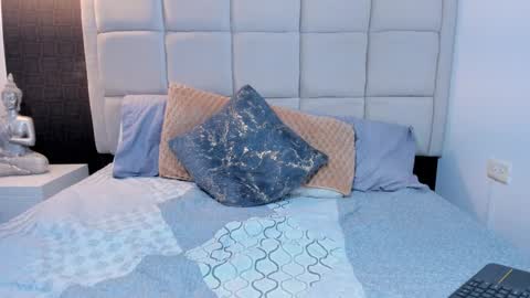 Keira Hecate online show from 01-15-25, 12:09