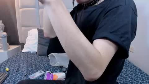 Keira Hecate online show from 02-13-25, 07:42