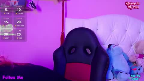 Snapshot of hecate23 chatting on 03-04-25, 01:38 Cath online show from 03-04-25, 01:38