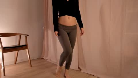 Jeen online show from 01-14-25, 12:22