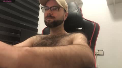 Snapshot of heels4funn chatting on 02-18-26, 08:43 Fran online show from 02-18-26, 08:43