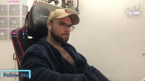 Snapshot of heels4funn chatting on 03-05-26, 08:32 Fran online show from 03-05-26, 08:32