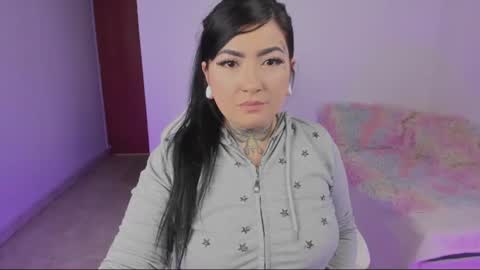 IM EMY online show from 06-11-26, 11:41