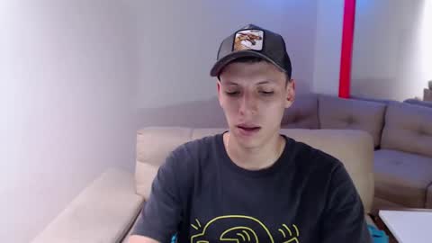 hefesto_69 online show from 03-05-25, 07:38