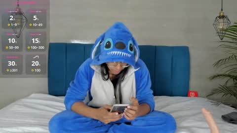 heidi_feuer online show from 10-31-25, 12:50