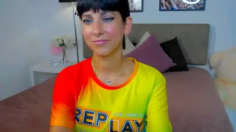 Snapshot of heidieraven chatting on 07-29-26, 12:36 heidieraven online show from 07-29-26, 12:36