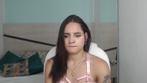 Heidy  online show from 01-07-25, 05:53