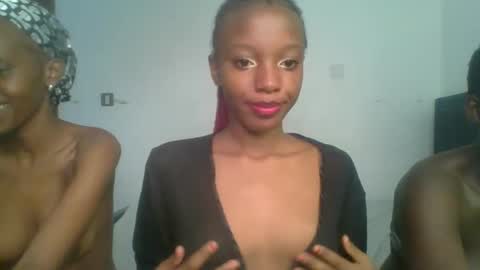 heilybunny online show from 04-03-26, 09:18