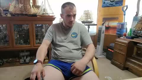 xxScubaStevexx online show from 04-20-26, 06:20