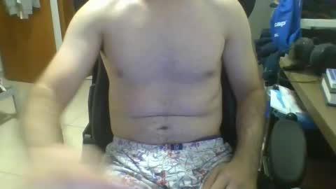 heitorcp1 online show from 02-02-25, 05:42