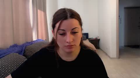 helen_adams_ online show from 06-23-26, 04:54
