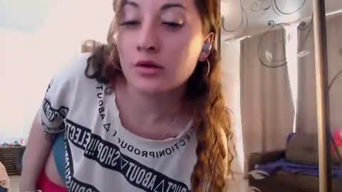 helen_adams_ online show from 06-24-26, 05:17