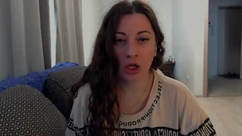 helen_adams_ online show from 07-08-26, 06:07