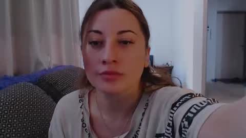 helen_adams_ online show from 07-13-26, 06:05
