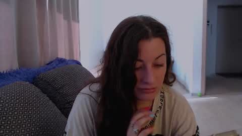 helen_adams_ online show from 07-16-26, 05:35