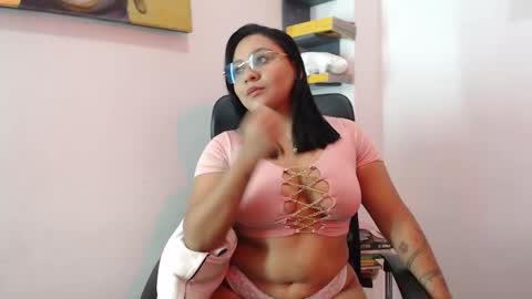 Snapshot of helen_connors chatting on 03-12-26, 12:55 helen online show from 03-12-26, 12:55