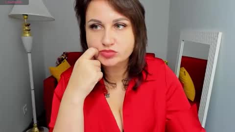 Snapshot of helen_rossi chatting on 11-17-25, 06:30 Helen online show from 11-17-25, 06:30