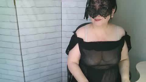 Helen online show from 12-17-25, 05:13