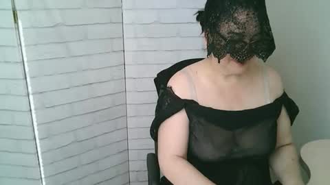 Helen online show from 04-07-26, 06:03