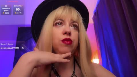 Helena online show from 04-19-26, 06:10