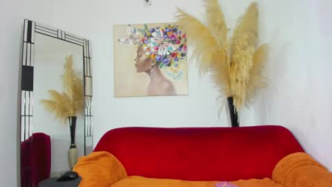 Snapshot of helena_copper chatting on 01-15-25, 11:51 HELENA COPPER online show from 01-15-25, 11:51
