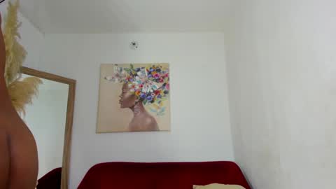 Snapshot of helena_copper chatting on 03-04-25, 04:06 HELENA COPPER online show from 03-04-25, 04:06