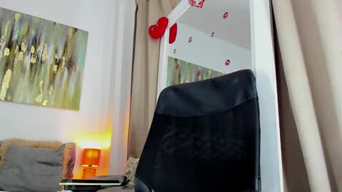 Helena Santos  online show from 02-22-25, 06:19