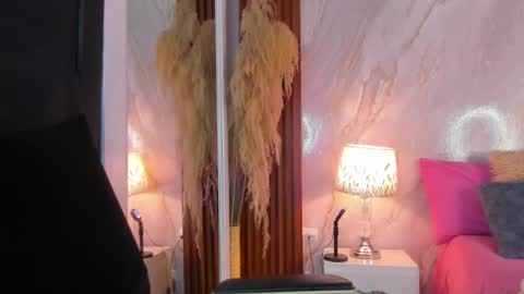 Helena Santos  online show from 05-24-26, 12:21