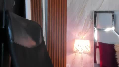 Snapshot of helena_santos01 chatting on 07-13-26, 10:51 Helena Santos online show from 07-13-26, 10:51