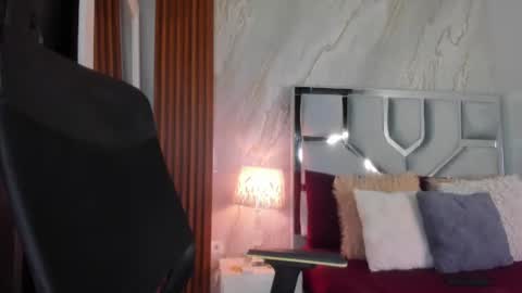 Snapshot of helena_santos01 chatting on 07-19-26, 10:41 Helena Santos online show from 07-19-26, 10:41