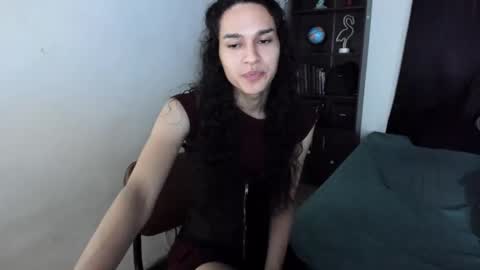 Snapshot of helena_spellman chatting on 11-15-25, 09:54 helena_spellman online show from 11-15-25, 09:54