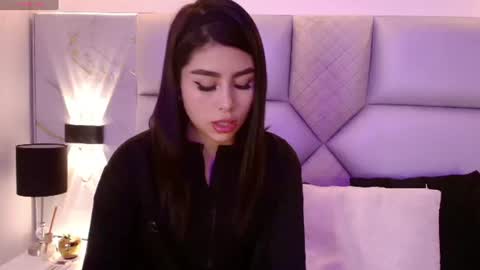 helena_whaite online show from 07-01-26, 02:02