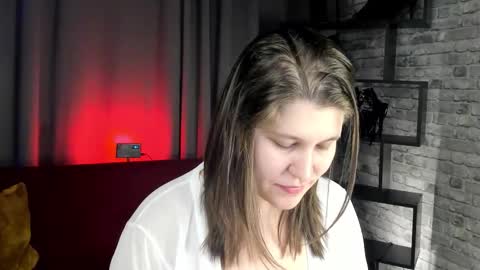 Snapshot of helenahoffmann chatting on 03-04-26, 04:07 helenahoffmann online show from 03-04-26, 04:07