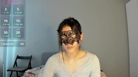 Hi I am Helen online show from 06-07-26, 02:05