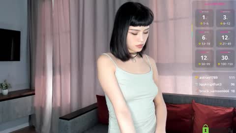 Sarah  here Help to make 100 thumbs up  online show from 02-27-25, 10:48