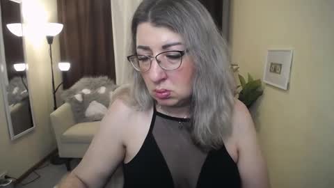 Snapshot of helenenigma chatting on 11-16-25, 07:19 helenenigma online show from 11-16-25, 07:19