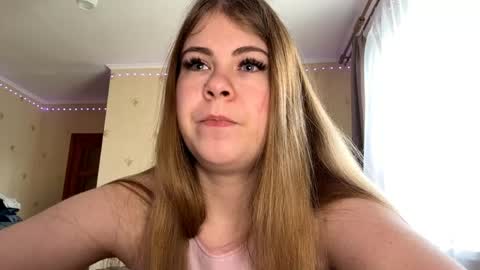 Chloe online show from 05-28-26, 08:11