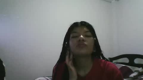 Snapshot of helenoliveira76340912 chatting on 02-11-26, 02:05 helenoliveira76340912 online show from 02-11-26, 02:05