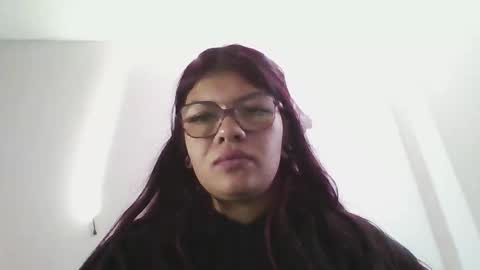 helenoliveira76340912 online show from 05-11-26, 09:45