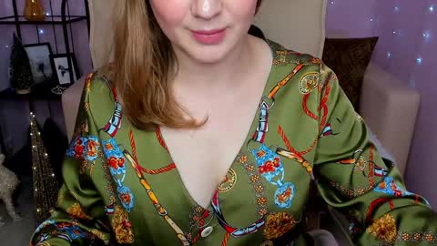 Helen online show from 12-14-24, 01:50