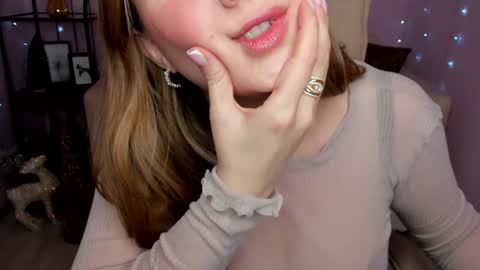 Helen online show from 12-17-24, 02:01