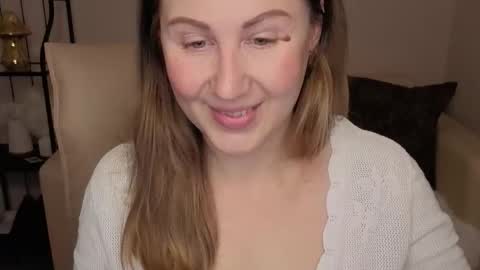 Helen online show from 10-26-25, 02:28