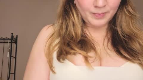 Helen online show from 03-13-26, 02:07