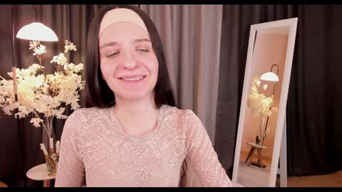 Helen online show from 02-05-25, 09:15