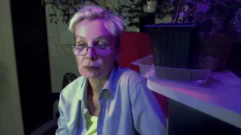 Helga online show from 07-29-26, 11:36