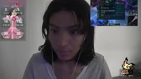 Snapshot of helia_n_amy chatting on 02-09-25, 03:01 Helia Transfem and Amy online show from 02-09-25, 03:01